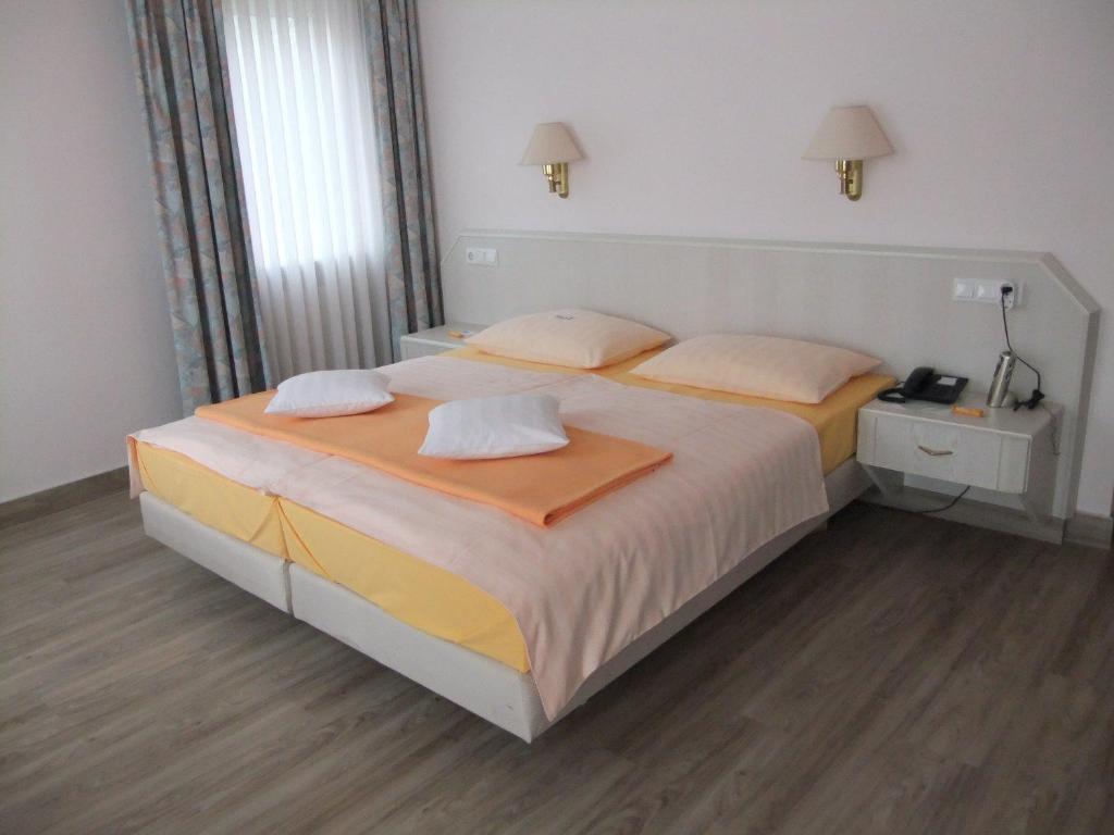 Hotel Garni Classico Aschaffenburg Cameră foto